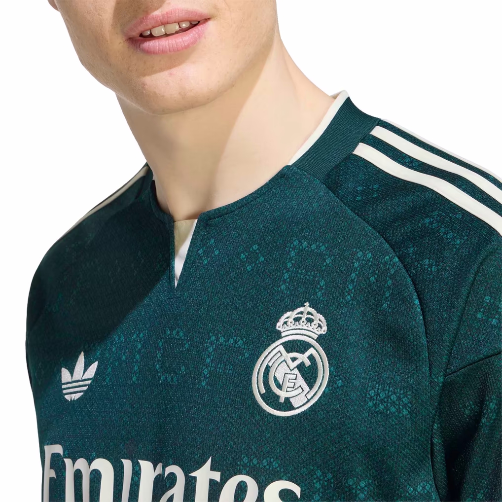 MAILLOT REAL MADRID EXTERIEUR 2026-2027 MAILLOT REAL MADRID EXTERIEUR 2026-2027